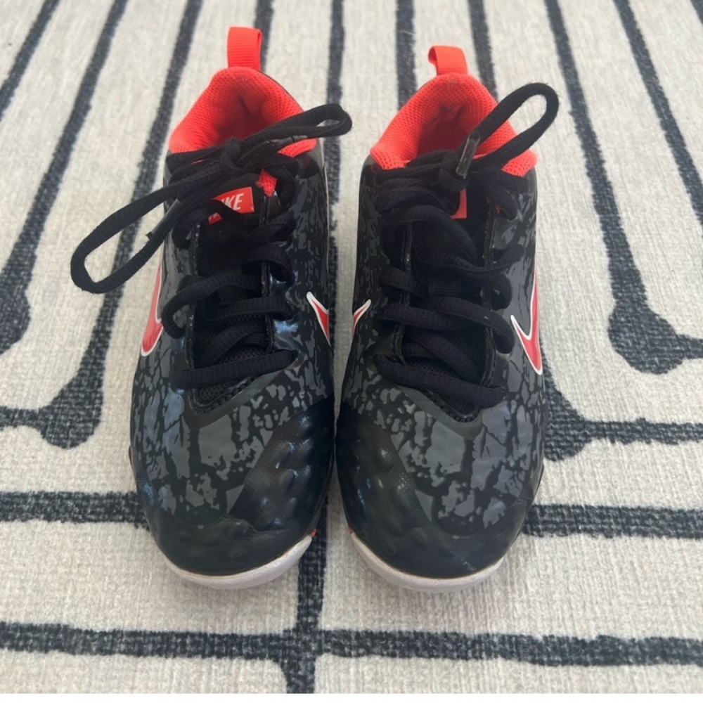 Nike Kids Black and Red Athletic Shoes
